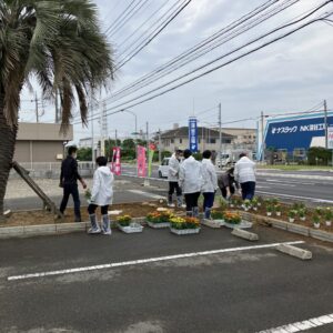 花壇の植え替え完了です(‘◇’)ゞ｜ありがとう日記｜幸せ夢工場｜